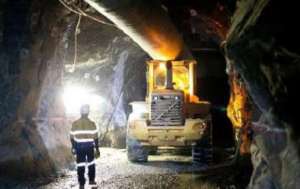 Barrick only top gold miner to see output fall in H1 2014
